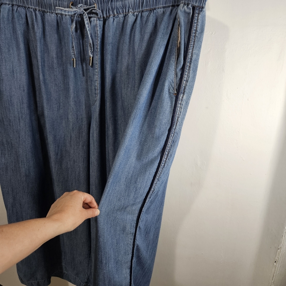 WILDFANG Essential Loose Leg Tencel Blend Culotte Wide Leg Pants Chambray 1X - Picture 7 of 15
